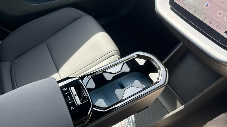 Volvo EX30 200kW SM Extended Range Ultra 69kWh 5dr Auto Electric Estate